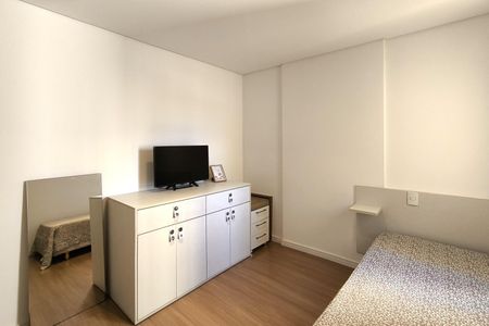 Apartamento à venda com 131m², 4 quartos e 2 vagasQuarto 3