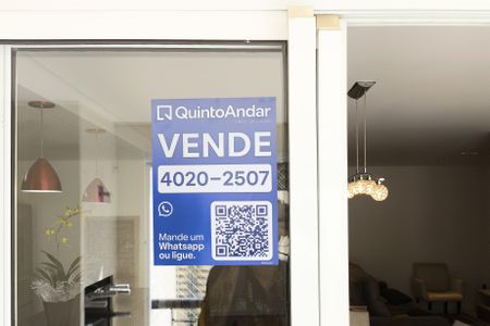 Apartamento à venda com 131m², 4 quartos e 2 vagasPlaquinha