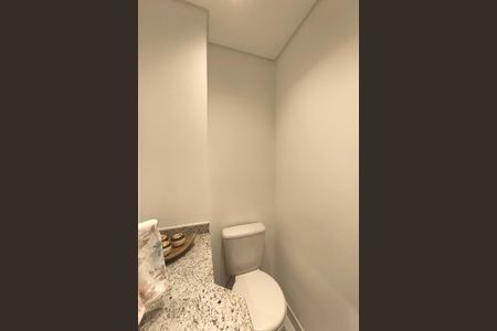 Apartamento à venda com 131m², 4 quartos e 2 vagasBanheiro 4 - Lavabo