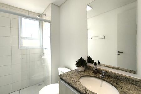 Apartamento à venda com 131m², 4 quartos e 2 vagasBanheiro da Suíte 1