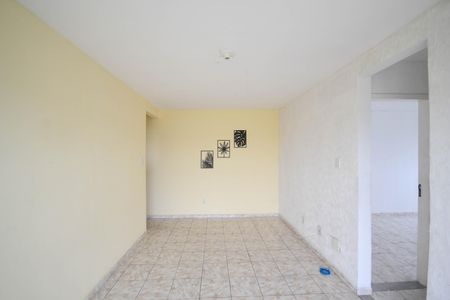 Apartamento para alugar com 85m², 2 quartos e 1 vagaSala