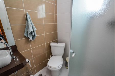 Casa à venda com 471m², 3 quartos e 8 vagasBanheiro Social