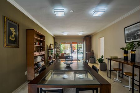 Casa à venda com 471m², 3 quartos e 8 vagasSala de Jantar