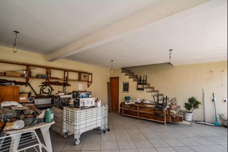 Casa à venda com 471m², 3 quartos e 8 vagasQuintal