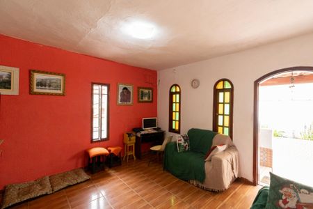 Casa à venda com 269m², 5 quartos e 1 vaga Casa à venda com 269m², 5 quartos e 1 vagaCasa 1 - Sala