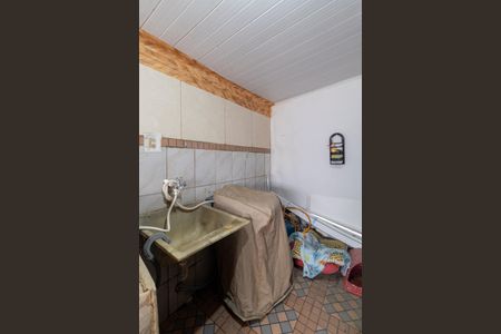 Casa à venda com 269m², 5 quartos e 1 vaga Casa à venda com 269m², 5 quartos e 1 vagaCasa 1 - Área de Serviço