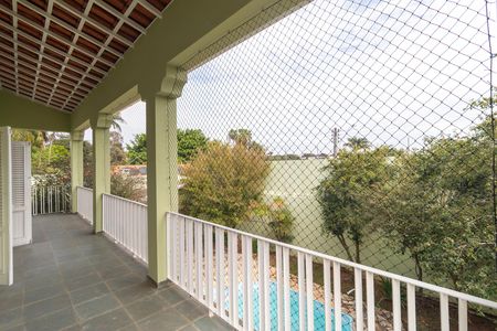 Sacada dos dormitórios de casa de condomínio para alugar com 3 quartos, 250m² em Parque Nova Campinas, Campinas