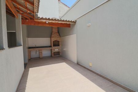 Apartamento para alugar com 38m², 2 quartos e 1 vagaÁrea comum - Churrasqueira