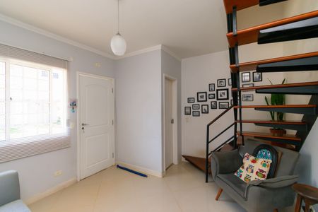 Casa de condomínio para alugar com 85m², 2 quartos e 2 vagasSala