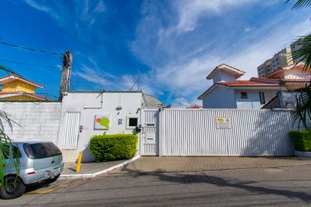 Casa de condomínio para alugar com 85m², 2 quartos e 2 vagasFachada