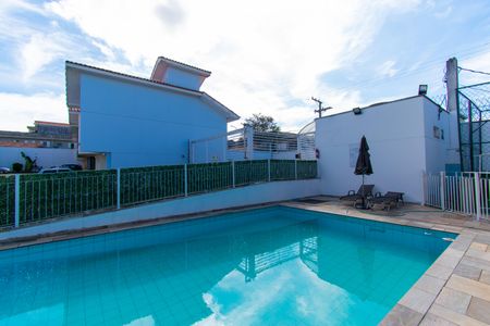 Casa de condomínio para alugar com 85m², 2 quartos e 2 vagasÁrea comum - Piscina