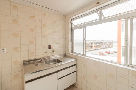 Apartamento à venda com 42m², 1 quarto e 1 vaga Apartamento à venda com 42m², 1 quarto e 1 vagaCozinha