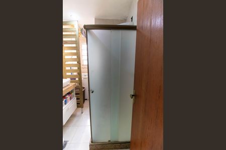 Apartamento à venda com 45m², 2 quartos e sem vaga Apartamento à venda com 45m², 2 quartos e sem vagaBanheiro