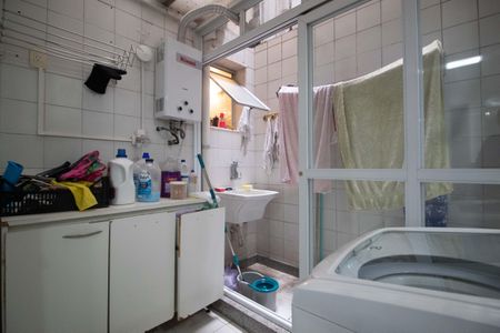 Apartamento à venda com 190m², 4 quartos e 1 vagaÁrea de serviço