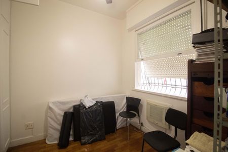 Apartamento à venda com 190m², 4 quartos e 1 vagaQuarto 2