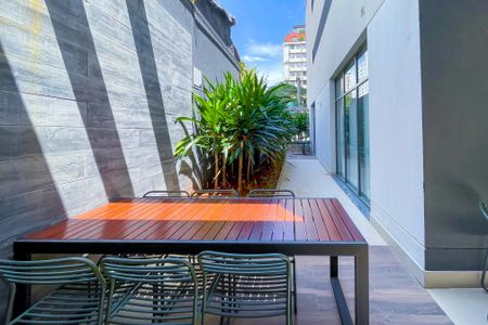 Studio para alugar com 26m², 1 quarto e sem vagaÁrea comum - Churrasqueira