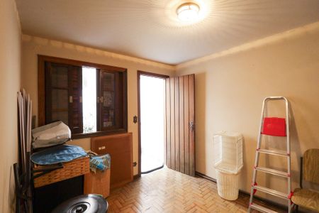 Casa à venda com 150m², 3 quartos e 1 vagaQuarto e Banheiro de Serviço