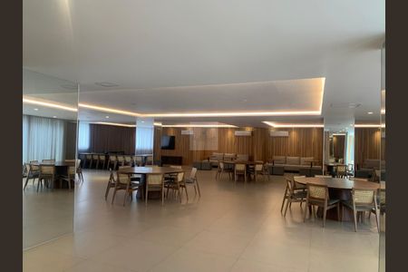Apartamento à venda com 126m², 3 quartos e 3 vagas Apartamento à venda com 126m², 3 quartos e 3 vagasSalão de Festas