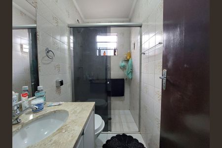Casa à venda com 120m², 3 quartos e 2 vagasBanheiro 2