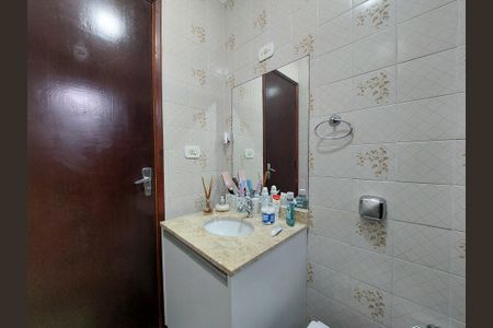 Casa à venda com 120m², 3 quartos e 2 vagasBanheiro 2