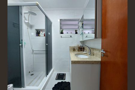 Casa à venda com 120m², 3 quartos e 2 vagasBanheiro 1