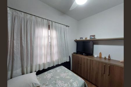 Casa à venda com 120m², 3 quartos e 2 vagasQuarto 2