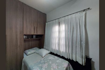 Casa à venda com 120m², 3 quartos e 2 vagasQuarto 2