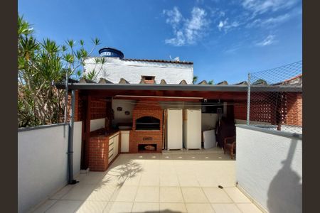 Casa à venda com 120m², 3 quartos e 2 vagasÁrea de Lazer