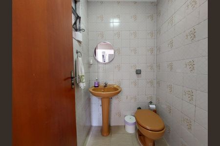 Casa à venda com 120m², 3 quartos e 2 vagasBanheiro Área de Serviço