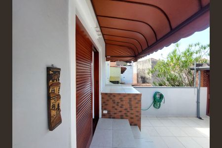 Casa à venda com 120m², 3 quartos e 2 vagasVaranda do Quarto 3