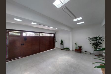 Casa à venda com 120m², 3 quartos e 2 vagasGaragem