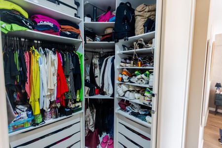 Apartamento à venda com 132m², 3 quartos e 3 vagasCloset do quarto