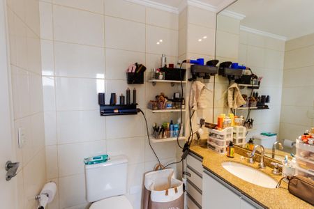 Apartamento à venda com 132m², 3 quartos e 3 vagasBanheiro 