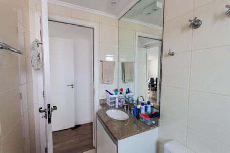 Apartamento à venda com 132m², 3 quartos e 3 vagasBanheiro 