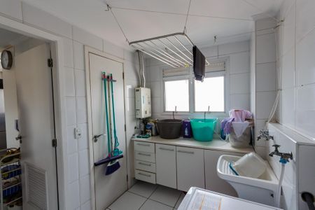 Apartamento à venda com 132m², 3 quartos e 3 vagasÁrea de Serviço