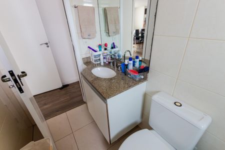 Apartamento à venda com 132m², 3 quartos e 3 vagasBanheiro 