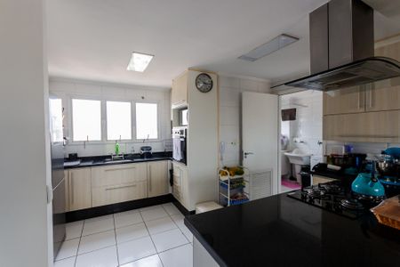 Apartamento à venda com 132m², 3 quartos e 3 vagasCozinha