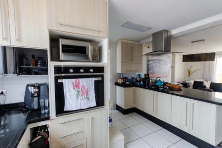 Apartamento à venda com 132m², 3 quartos e 3 vagasCozinha