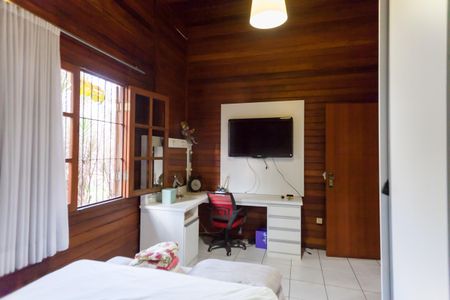 Casa à venda com 300m², 3 quartos e 4 vagasSuíte