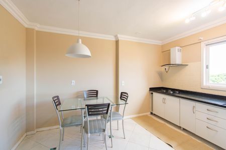 Apartamento à venda com 93m², 2 quartos e 2 vagasCozinha