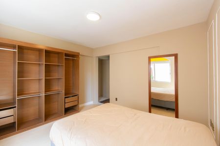 Apartamento à venda com 93m², 2 quartos e 2 vagasQuarto