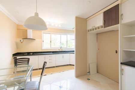 Apartamento à venda com 93m², 2 quartos e 2 vagasCozinha