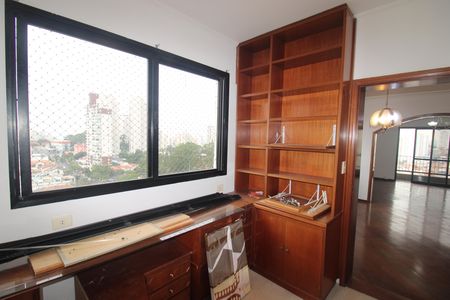 Apartamento à venda com 140m², 4 quartos e 2 vagasQuarto 1