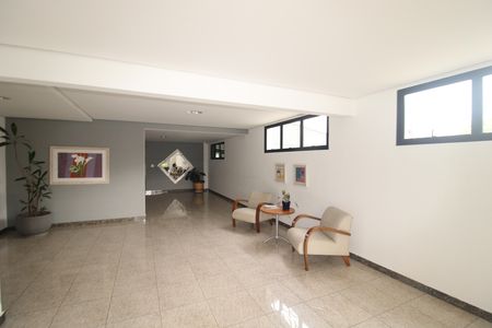 Apartamento à venda com 140m², 4 quartos e 2 vagasHall