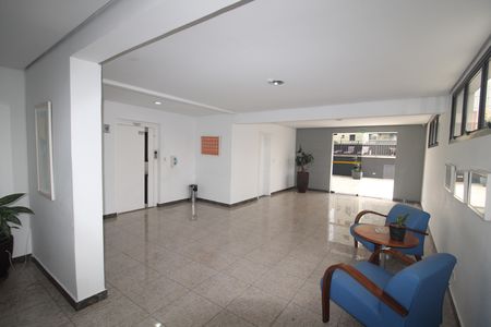Apartamento à venda com 140m², 4 quartos e 2 vagasHall