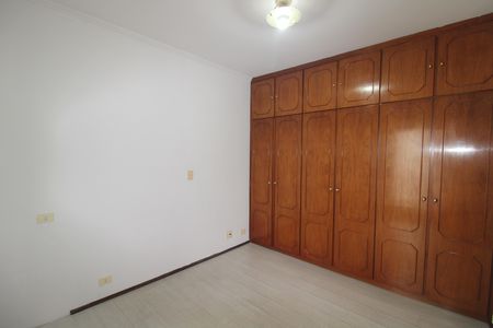 Apartamento à venda com 140m², 4 quartos e 2 vagasQuarto 4
