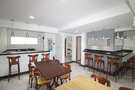 Apartamento à venda com 140m², 4 quartos e 2 vagasÁrea comum - Salão de festas