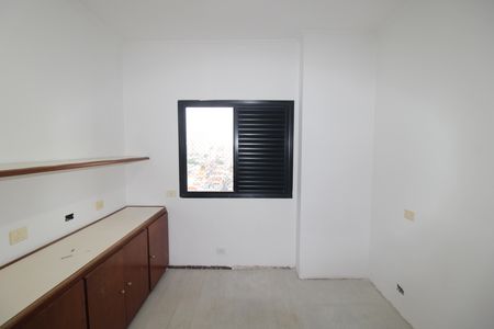 Apartamento à venda com 140m², 4 quartos e 2 vagasQuarto 2
