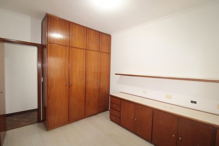 Apartamento à venda com 140m², 4 quartos e 2 vagasQuarto 2