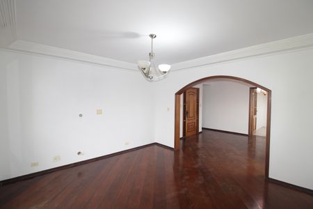 Apartamento à venda com 140m², 4 quartos e 2 vagasSala